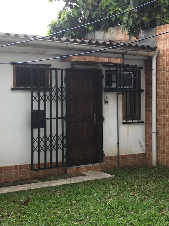 Villa Cb Abidjan Kültér fotó